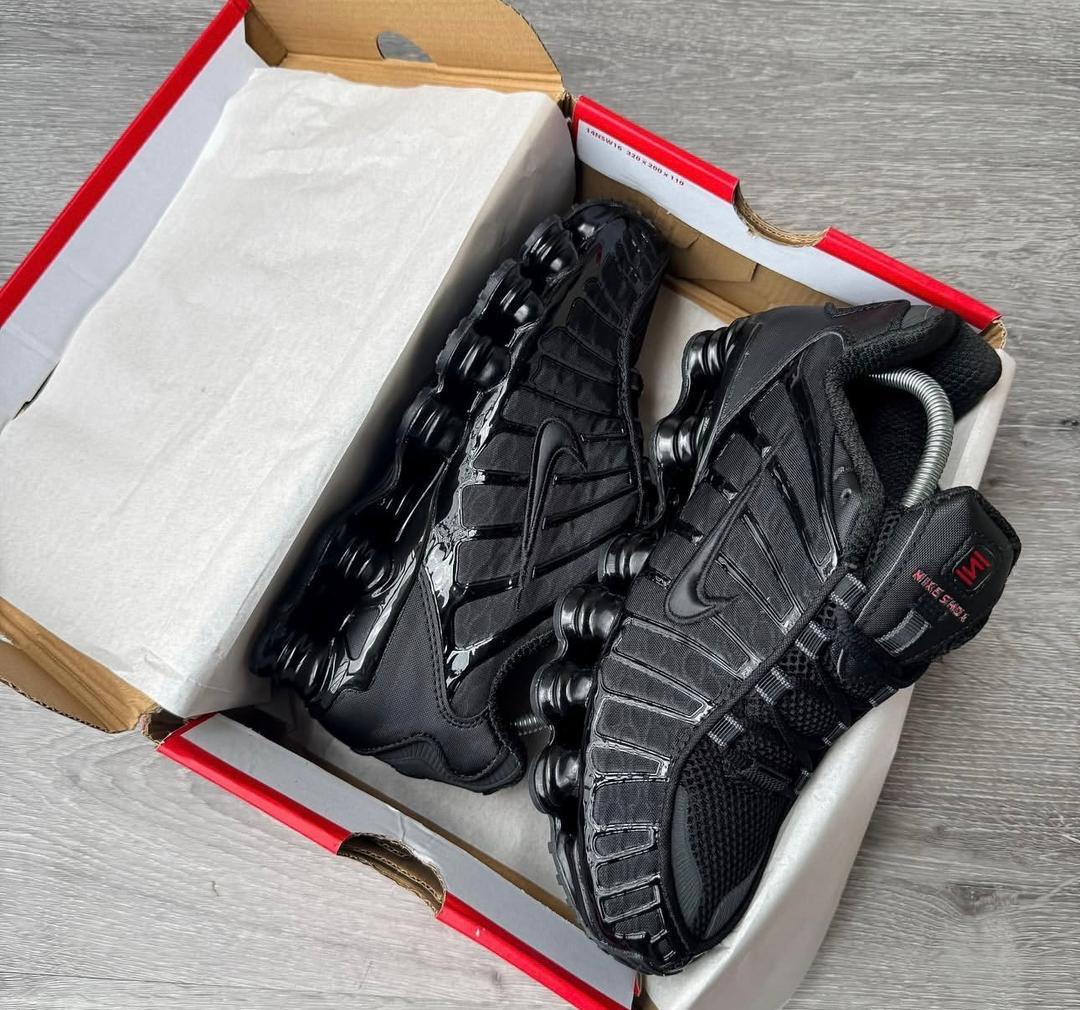 Nike Shox 