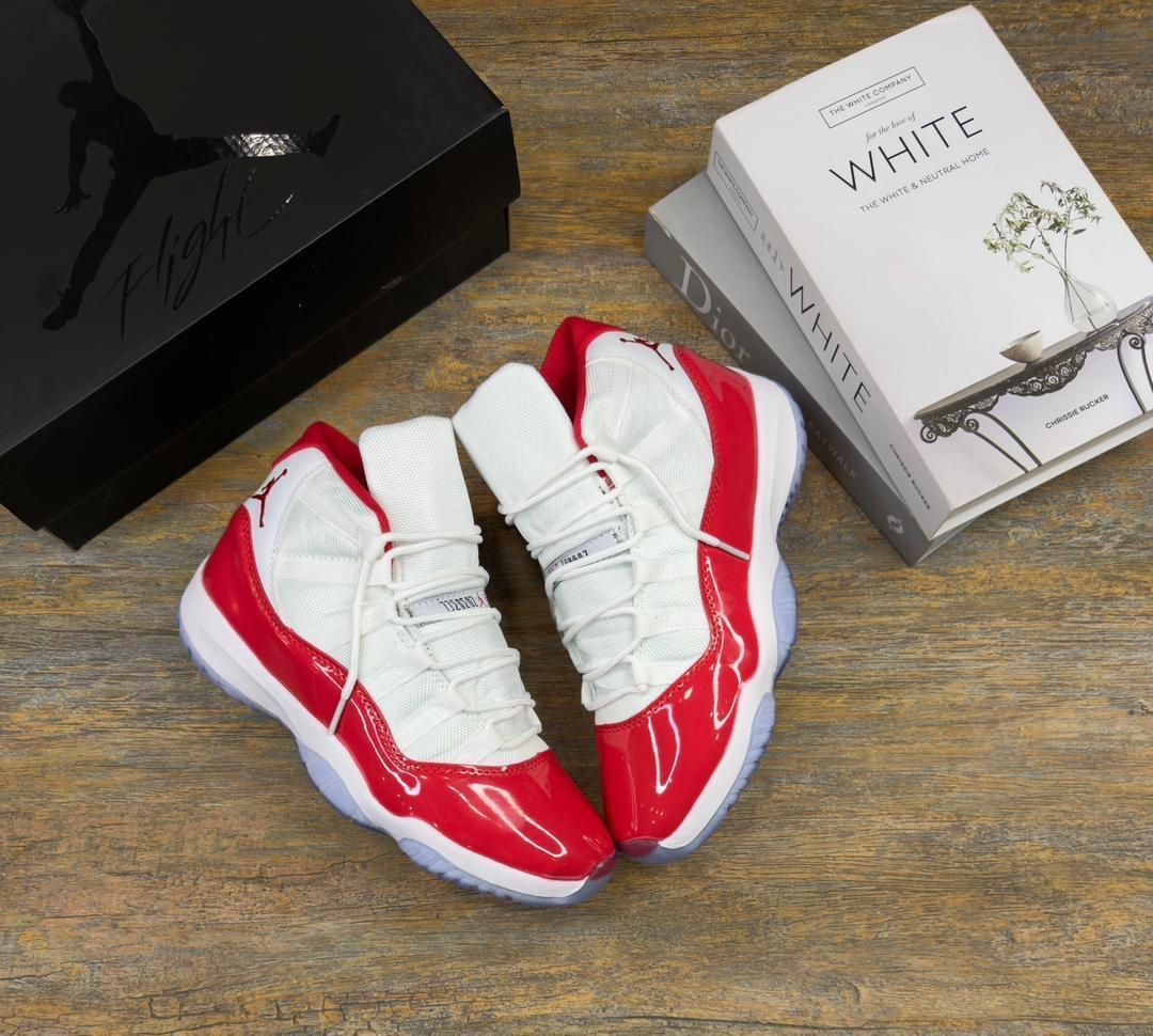Air Jordan 11 2