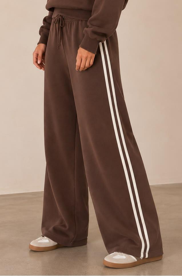 BROWN JOGGERS